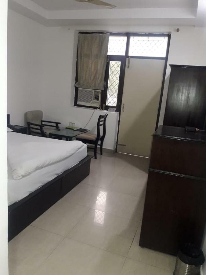 Hotel Vindhwashni Haldwani Exterior photo